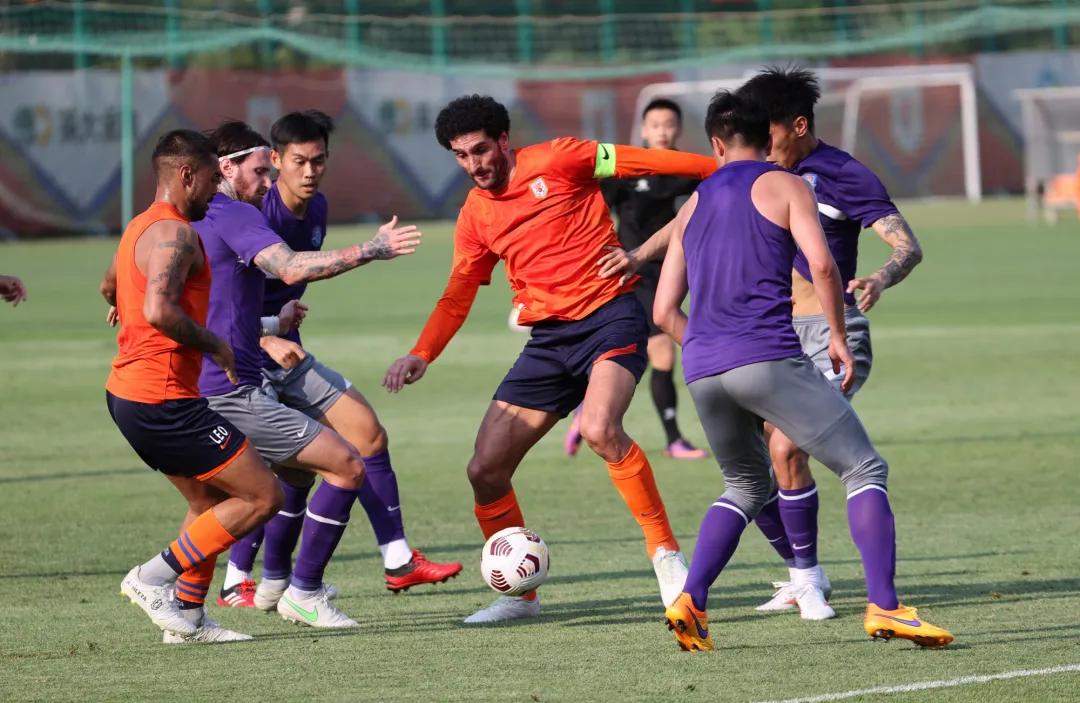 Taishan's desperate comeback sees Fellaini Leonardo double up to turn back the Zim Tigers!