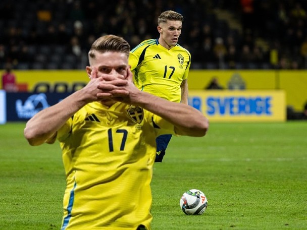 Sweden's talismanic scorer scores four goals in a row as five giants vie for his services!