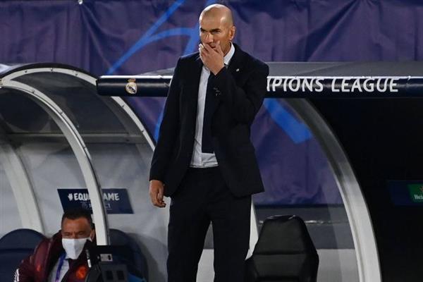 Real Madrid players say goodbye to their idle time as Zizou moves to a new team for the new season!