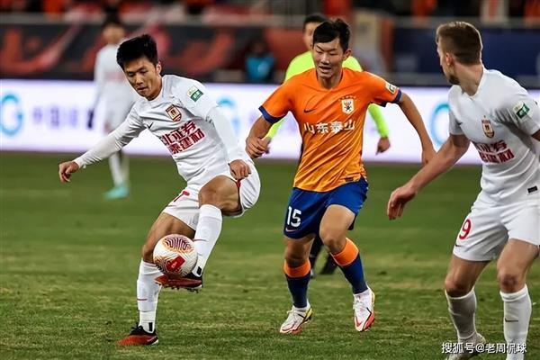 山東泰山チーム緊急ミーティング：ファンの感情表現に関する新ルールが激論を呼ぶ！ 