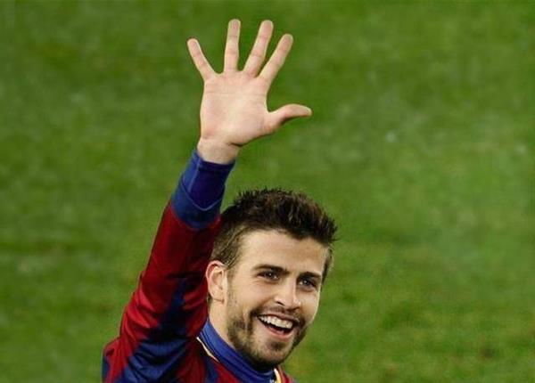 Camp Nou adds another five fingers