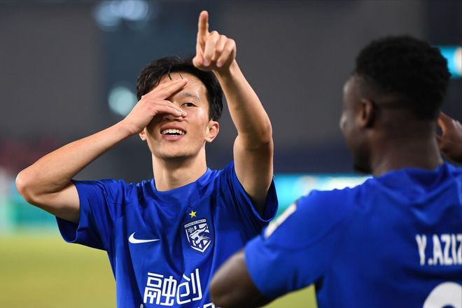 The fall of the Chinese Super League's dominant player: Suning's soccer dream shattered, amateur maneuvering leads to controversy!