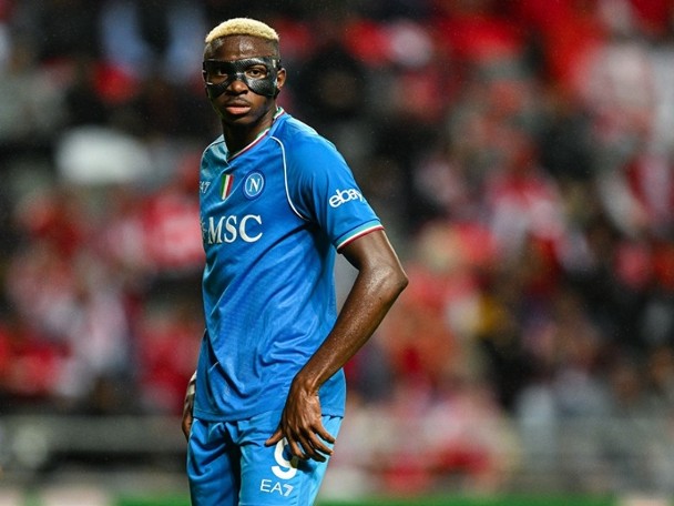 Napoli apologizes profusely to Osenhan: The club's treasure lives on!