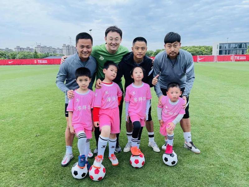 Sun Jihai angrily revealed: Wu Lei spelled penalty kicks nearly broke his leg, Chinese soccer youth training crisis!