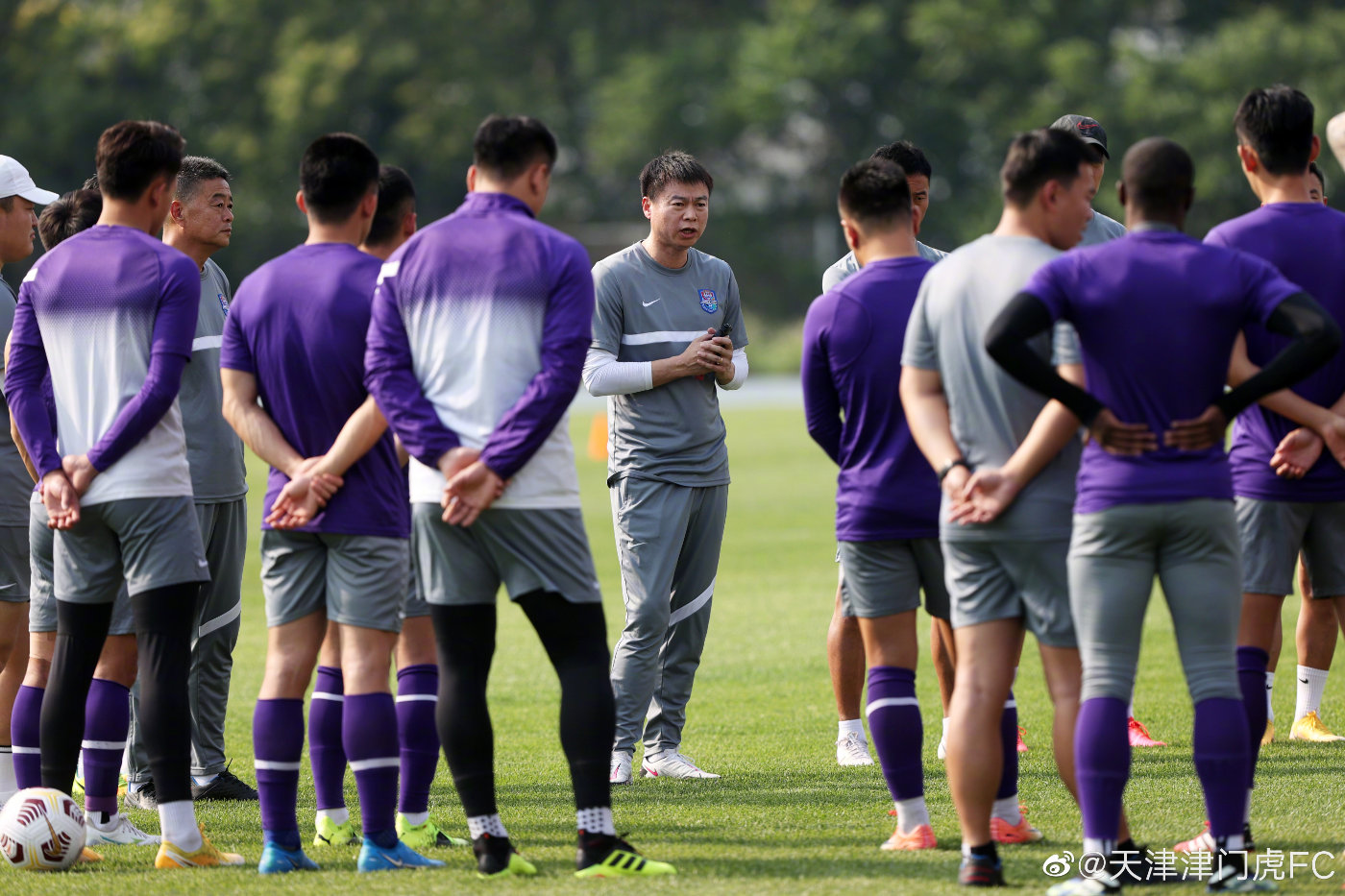Jinmen new reinforcements unveiled! Brazilian midfielder joins, naturalized striker joins imminent, Cao Yang's farewell match!