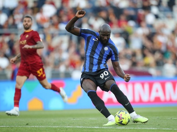 Lukaku leads the way as Inter make it five in a row with a brilliant win!