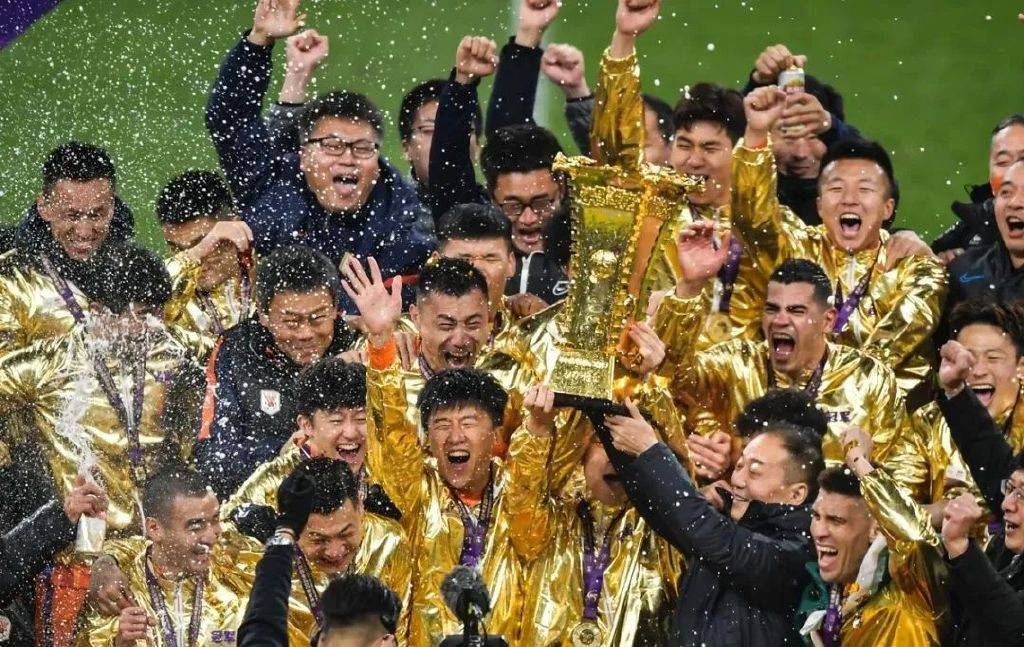 【独家】降低俱乐部门槛，球员自由身无忧？