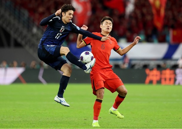 China's soccer comeback: Historic breakthrough in first match against Japan's defense!