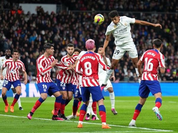 18-year-old star shines! Real Madrid draws Atletico Madrid to glory!