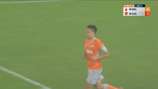 Gao Lin's double breaks the barrier! A 100-goal milestone in the Chinese Super League and a return to the top of the scorer's list!