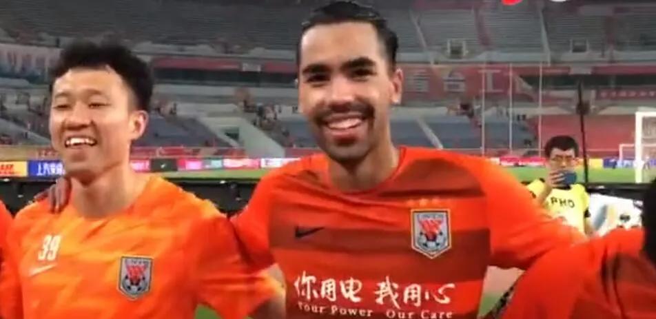 Naturalized player Delgado: the most failed attraction in Shandong's history, a year without a ball draws heat 