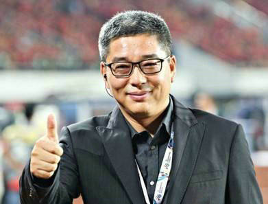 劉建宏は非難した：絶望の中国サッカー20年、恒大サッカー学校のコントラストをサポートしています！