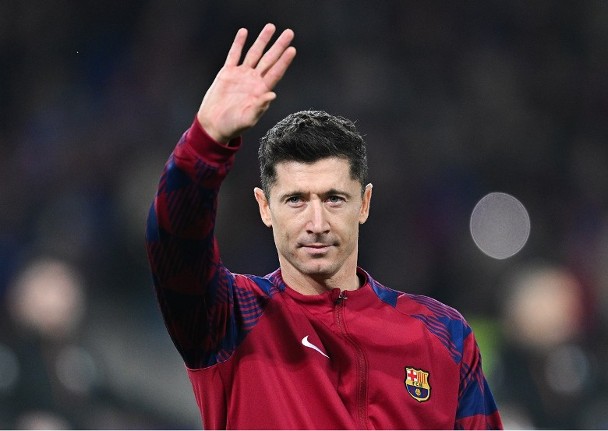 Barcelona crisis! Roberto Lewandowski may leave, team desperate for new striker savior