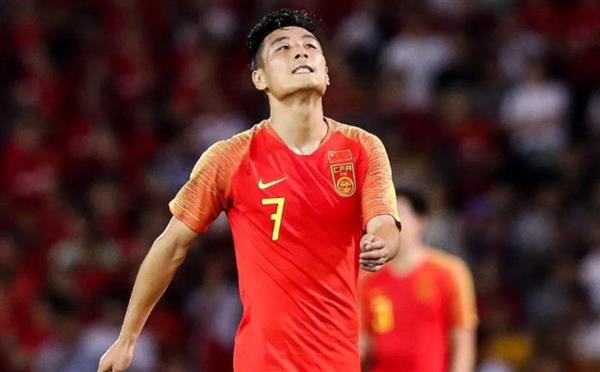 The national football team shocked the 12 strong match, Wu Lei stay in the road or come to an abrupt end!