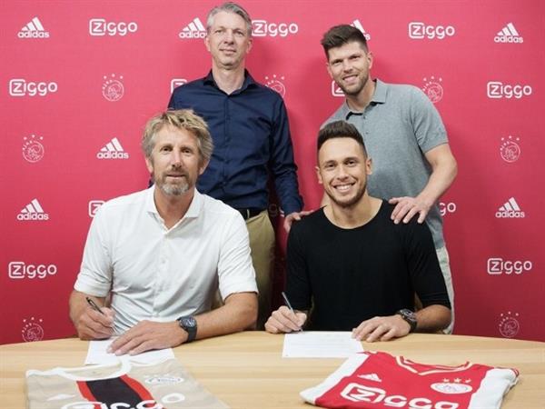 [Exclusive] La Liga star joins Ajax in Anthony's uniform!