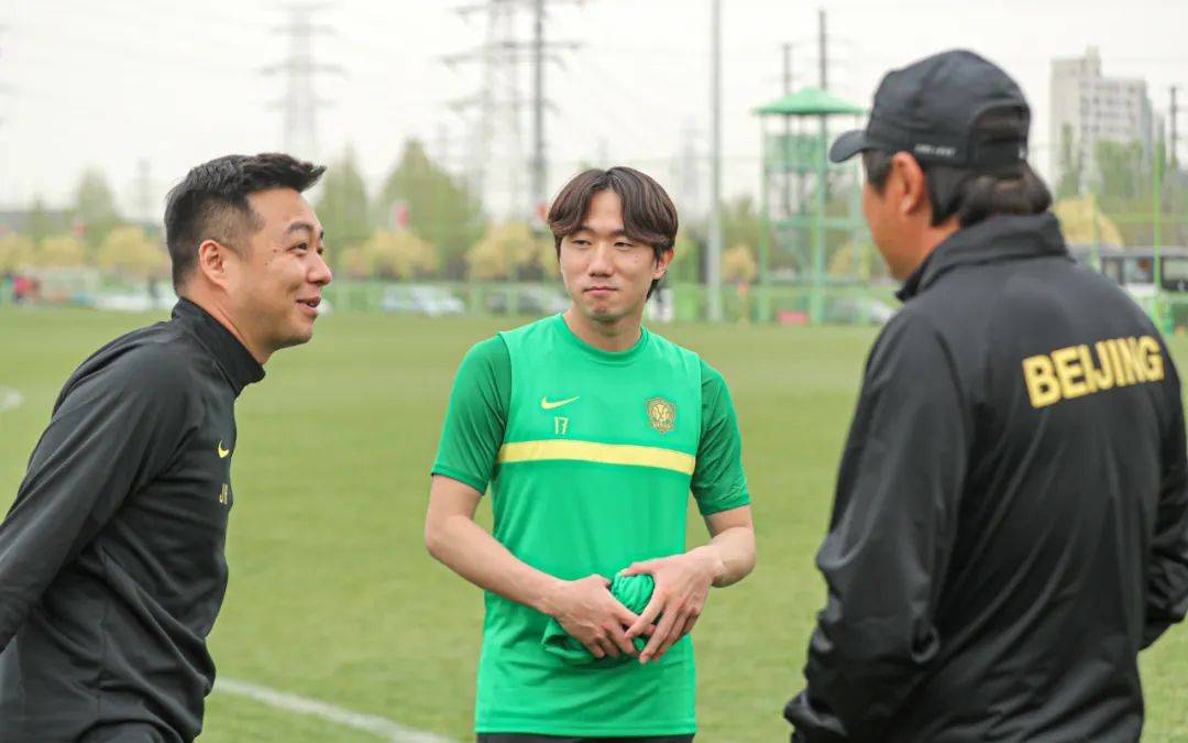 颜值与美食并存！姜祥佑揭秘加盟国安幕后原因