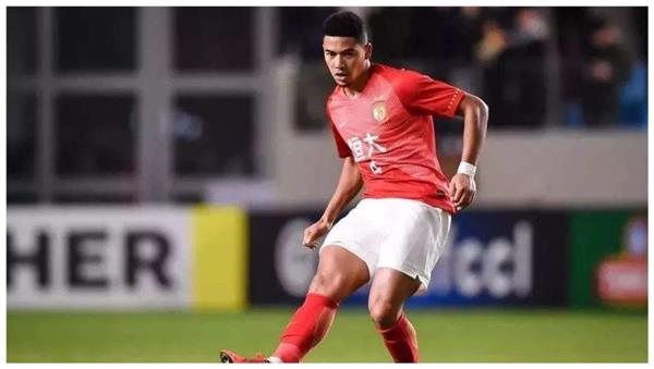 Evergrande's lavish investment in the naturalization of Jiang Guangtai is hotly debated!